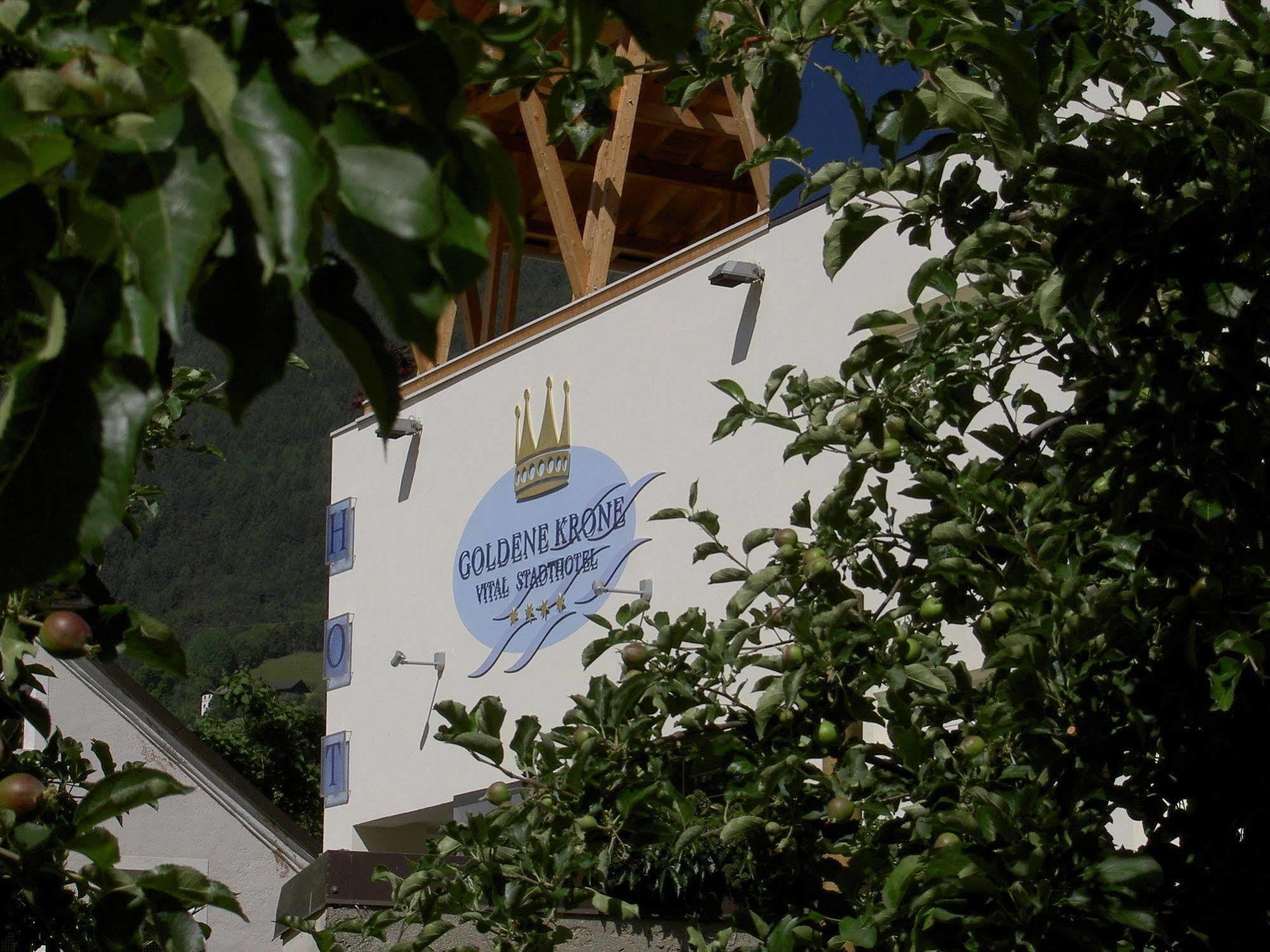 Hotel Krone - Eat, Drink, Stay ブレッサノーネ エクステリア 写真