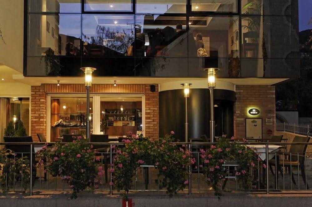 Hotel Krone - Eat, Drink, Stay ブレッサノーネ エクステリア 写真