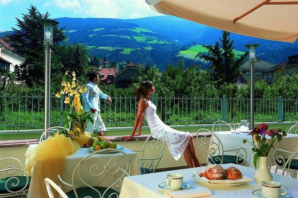 Hotel Krone - Eat, Drink, Stay ブレッサノーネ エクステリア 写真